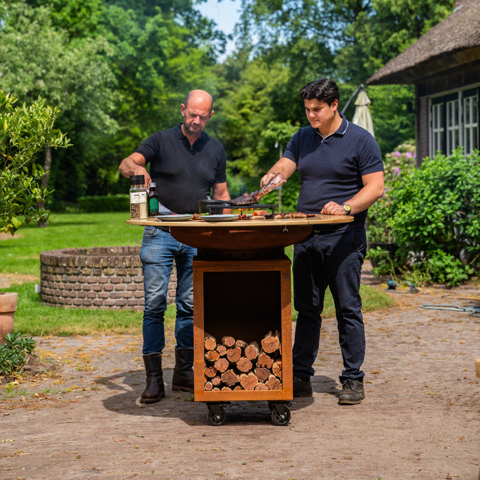 BBQ Vuurschaal Grill Hermano XXL Cortenstaal - Ø80cm 8mm met Houten Omranding Mesa