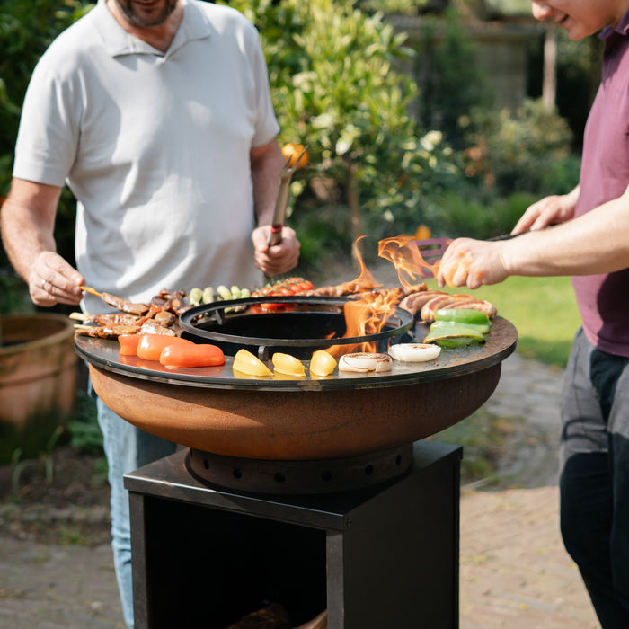 BBQ Vuurschaal Grill Cortenstaal Blackline 8mm Camarada 2.0 - Met Hoes en Houtopslag Ø70cm