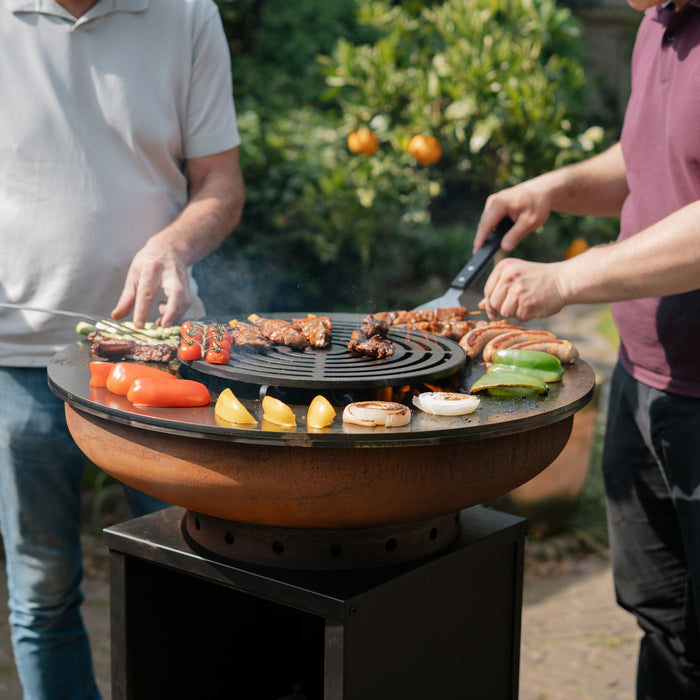 BBQ Vuurschaal Grill Cortenstaal Blackline 8mm Camarada 2.0 - Met Hoes en Houtopslag Ø70cm