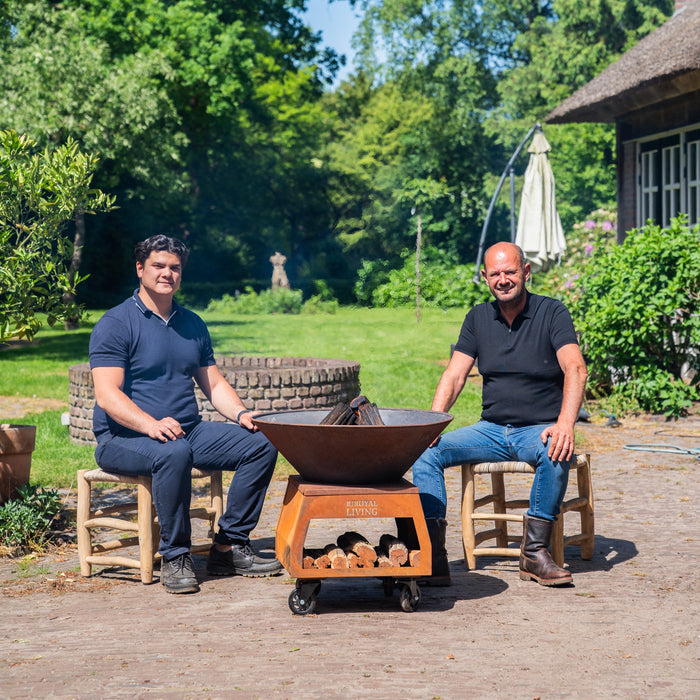 BBQ Vuurschaal Grill Brasero Vuurschaal Cortenstaal met grote wielen en houtopslag Ø75cm