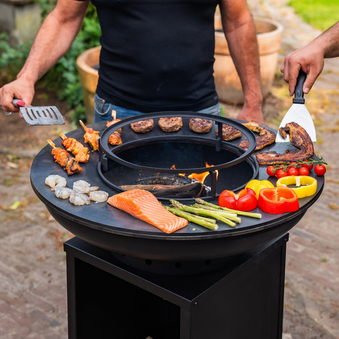 BBQ Vuurschaal Grill Blackline 8mm Camarada 2.0 - Met pook en houtopslag Ø70cm