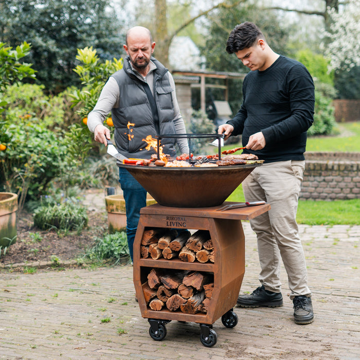 BBQ Vuurschaal Grill Compañero XXL Cortenstaal 2.0 - Met hoes en houtopslag Ø80cm