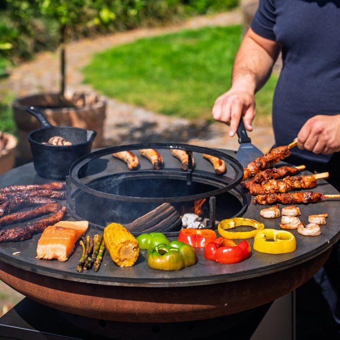 BBQ Vuurschaal Grill Hermano XXL Cortenstaal Blackline - Met pook en houtopslag Ø80cm 8mm